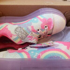 Light up twinkle toes